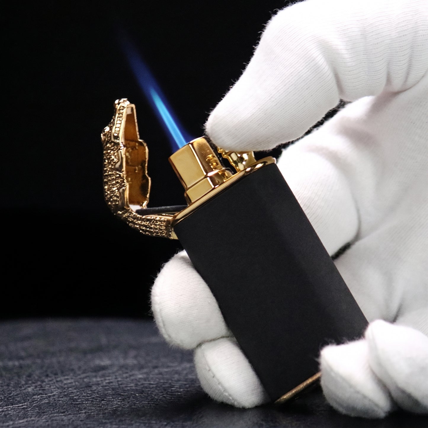 Fire Breathing Crocodile Lighter